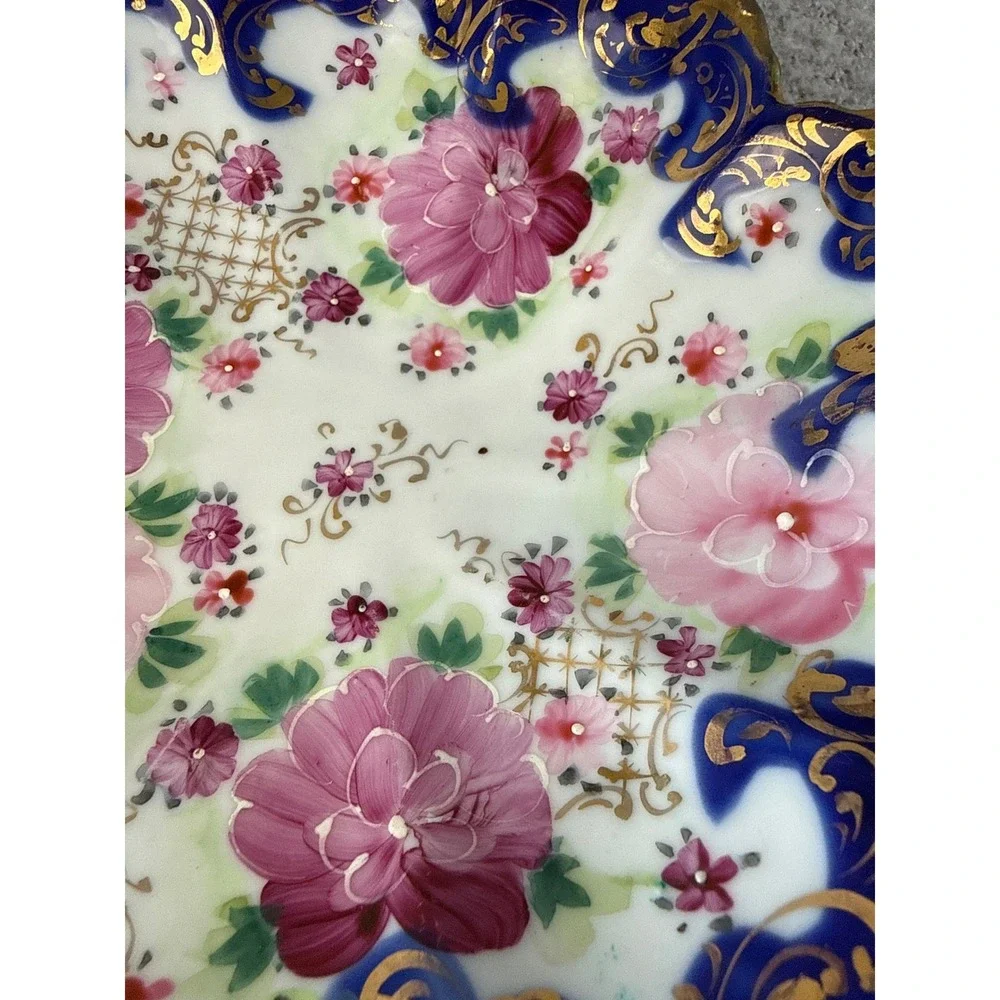 Grandmas Vintage Footed‎ Floral Bowl 7.5